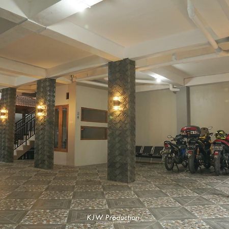 M Stay Guest House Jogja Yogyakarta Extérieur photo