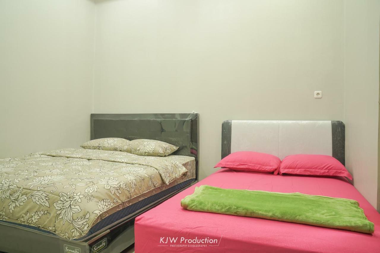M Stay Guest House Jogja Yogyakarta Extérieur photo