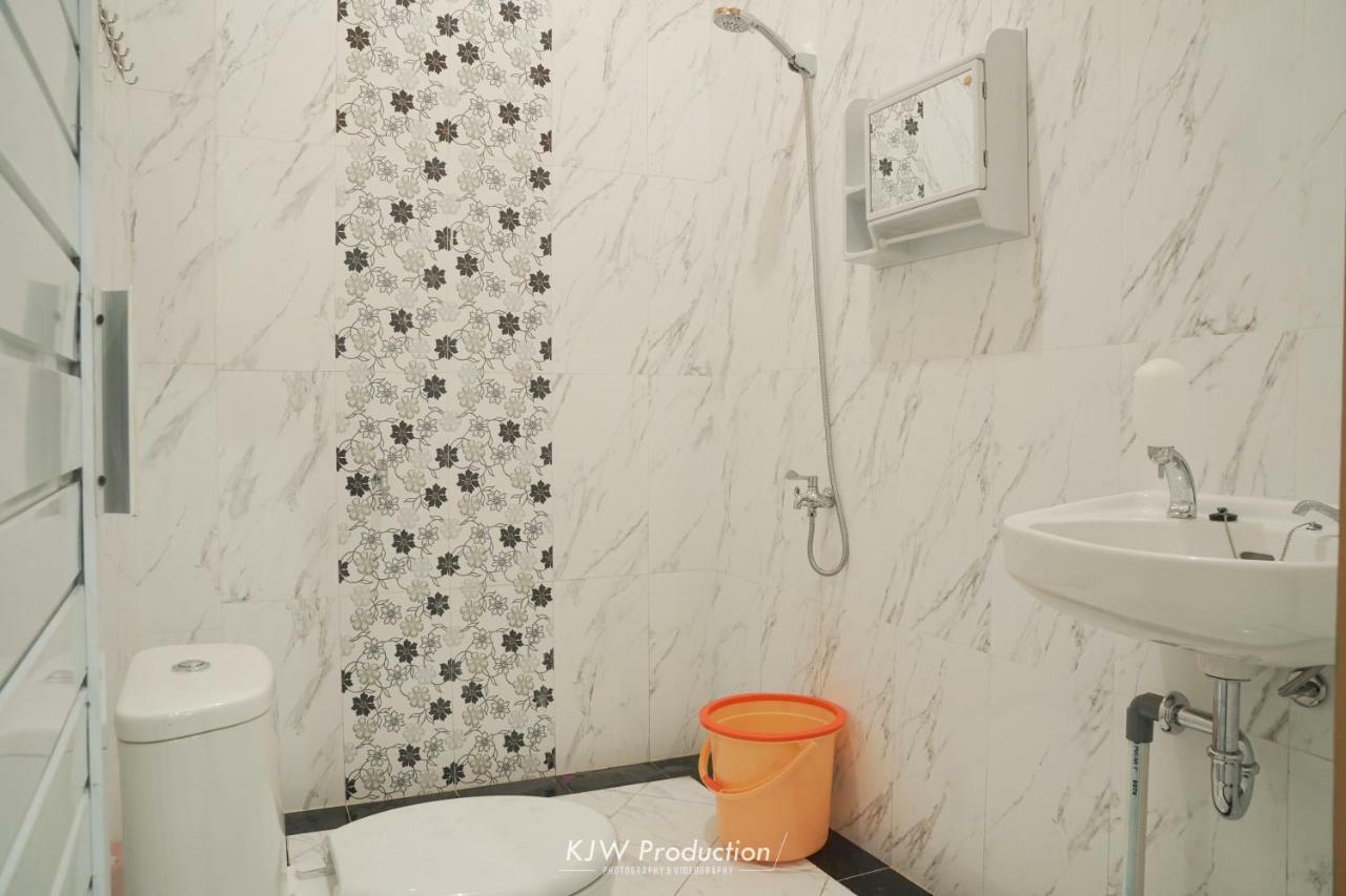 M Stay Guest House Jogja Yogyakarta Extérieur photo